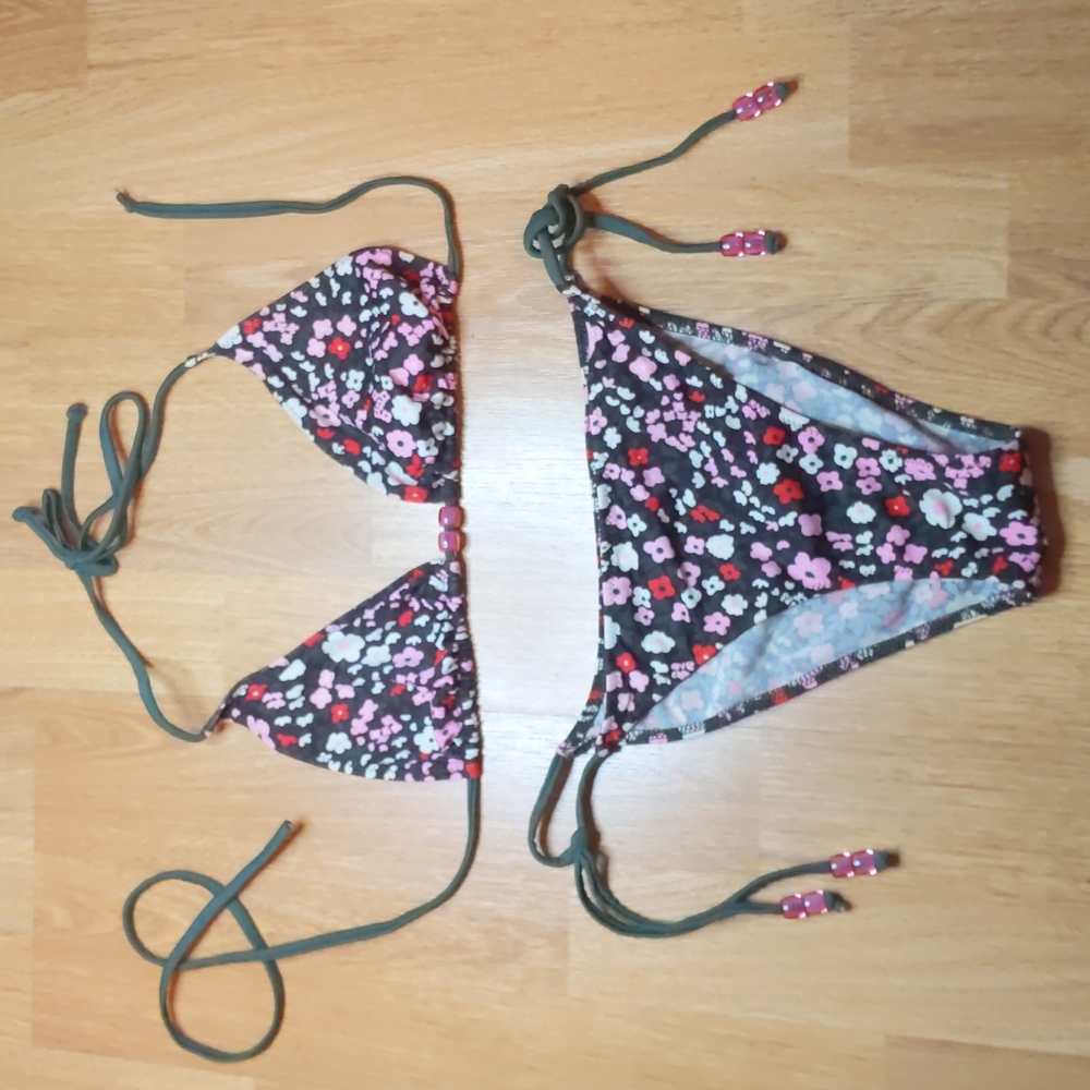 Flower print bikini